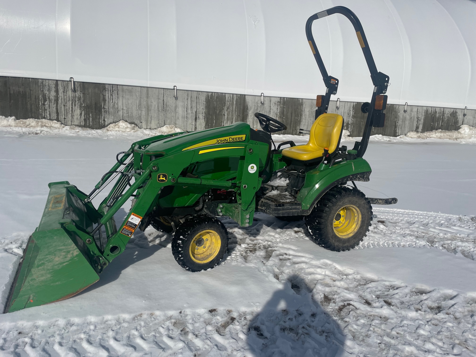 JOHN DEERE 1023