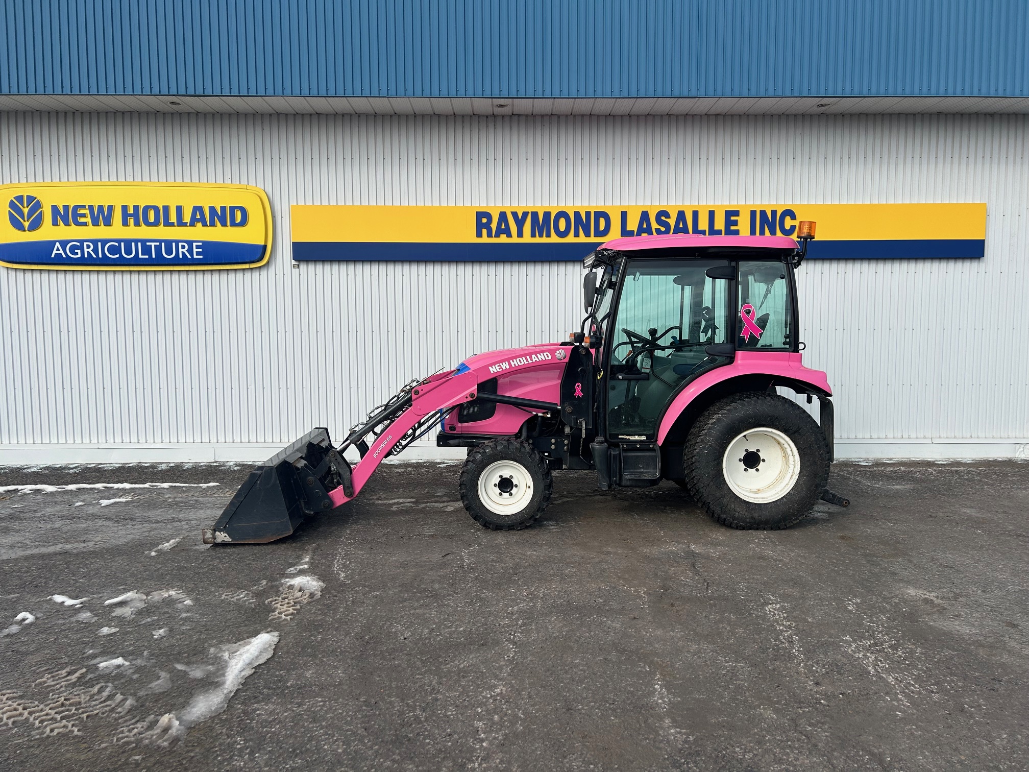 NEW HOLLAND 55